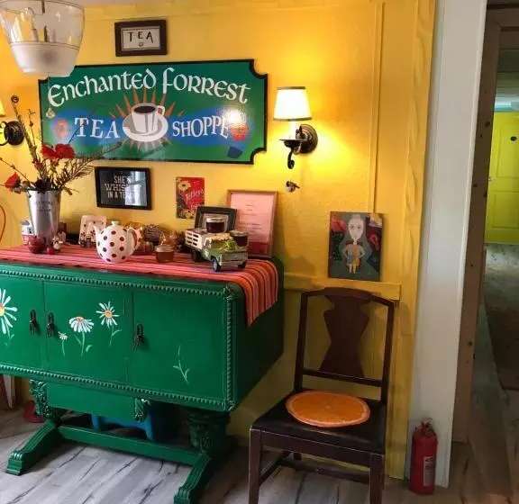 Klutina Kate S B&b
