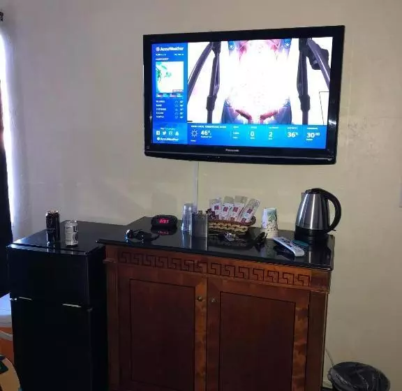مُتل Apache Lodge