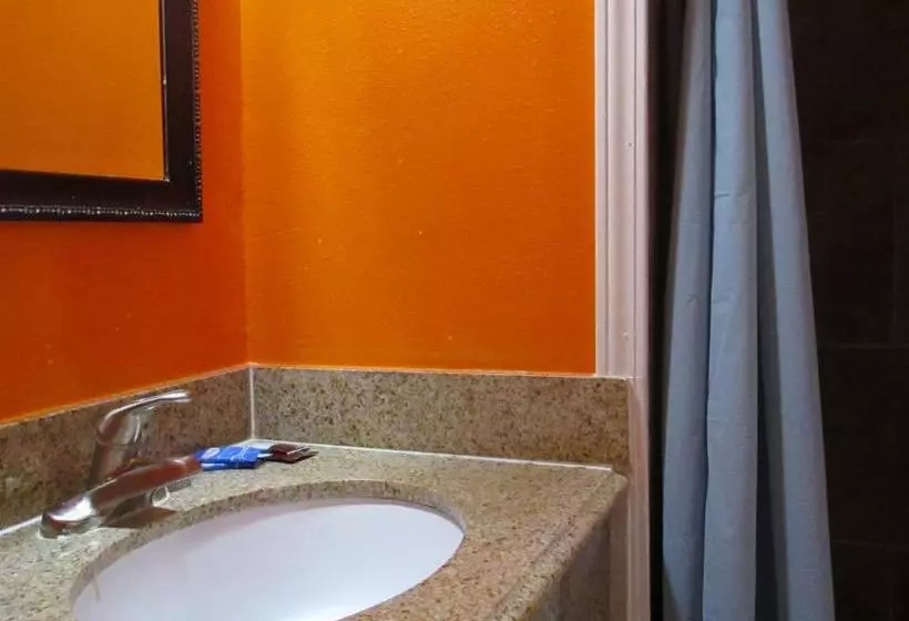 مُتل Budget Inn Houma