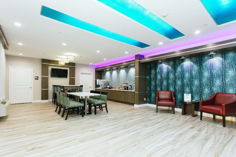 מוטל Express Inn  Spring