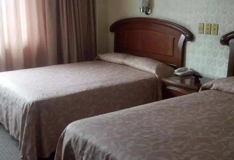 Nuevo Hotel Alameda De Uruapan