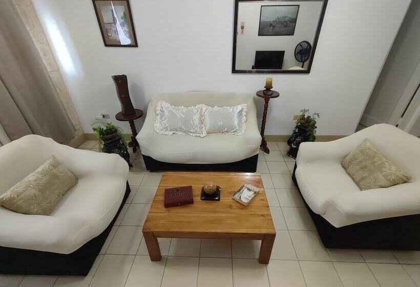 Casa Guevara Alba B&b