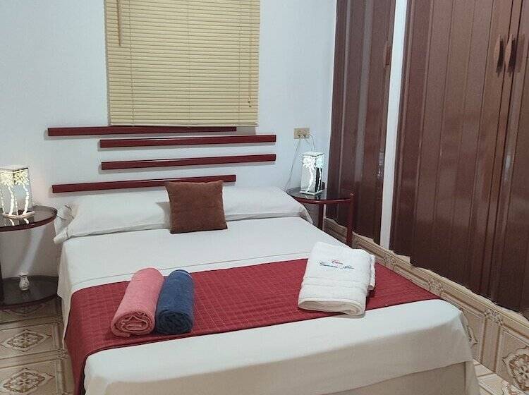 Casa Guevara Alba B&b