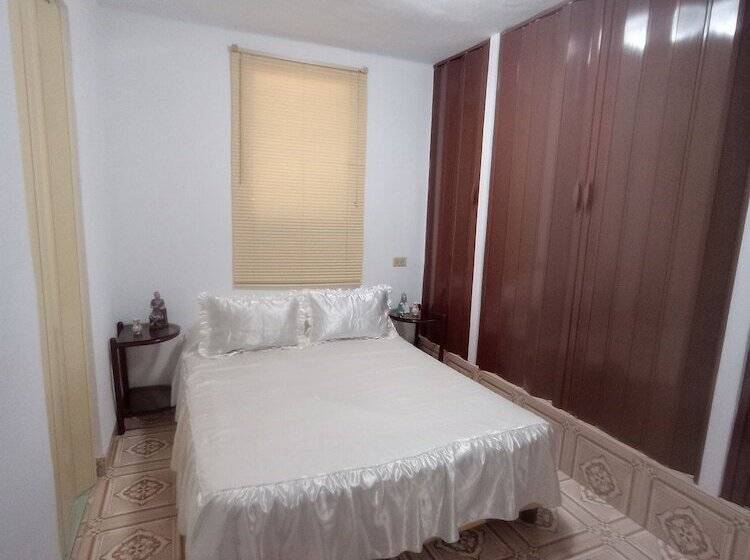 Casa Guevara Alba B&b