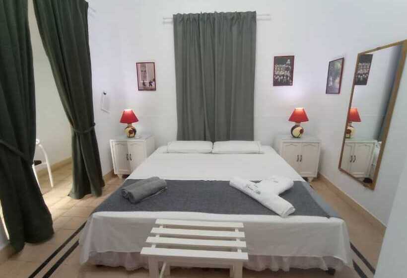 Casa Guevara Alba B&b