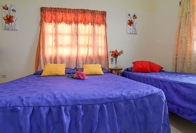 Hostal 20 Millas Santa Maria