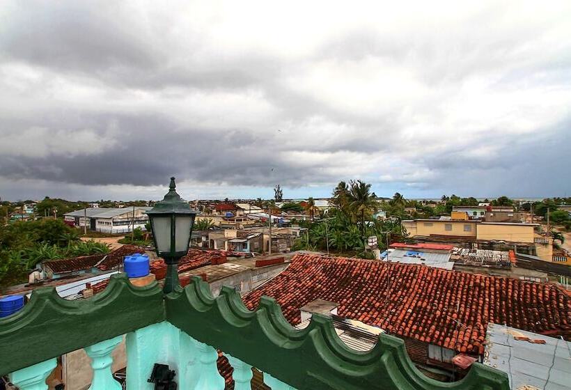 Hostal 20 Millas Santa Maria