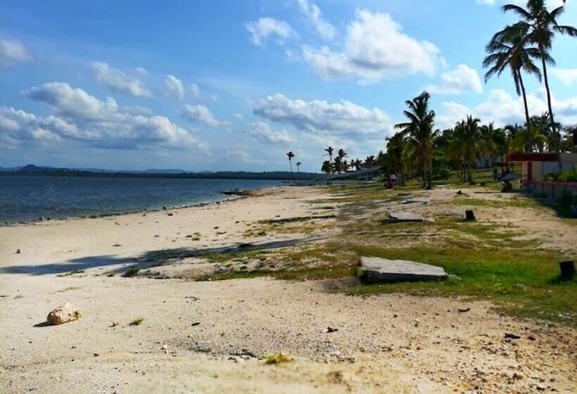 Hostal 20 Millas Santa Maria