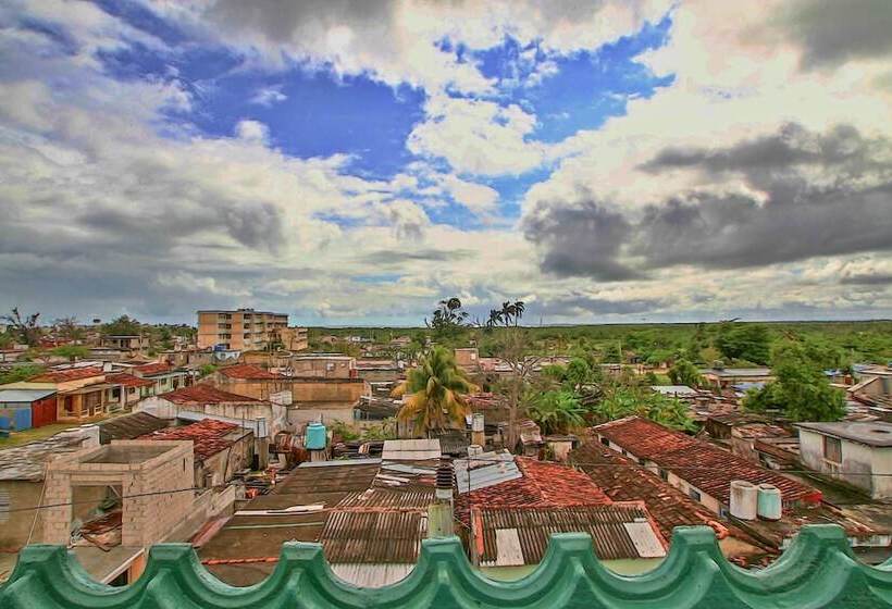 Hostal 20 Millas Santa Maria