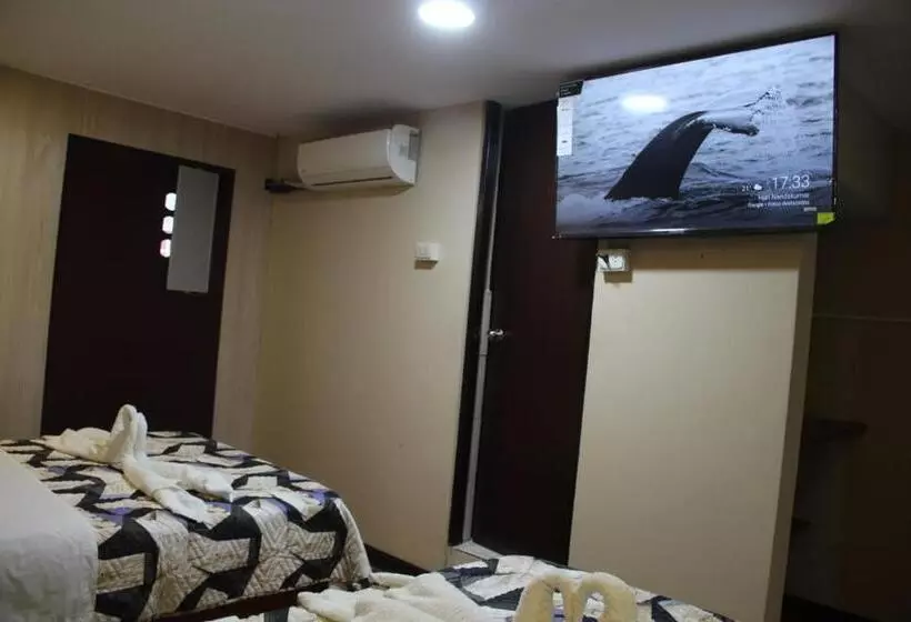 ホテル 100pre Feliz