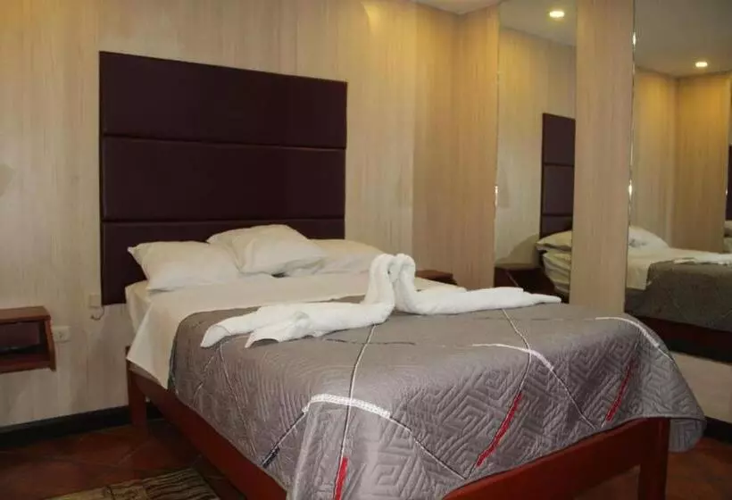 ホテル 100pre Feliz