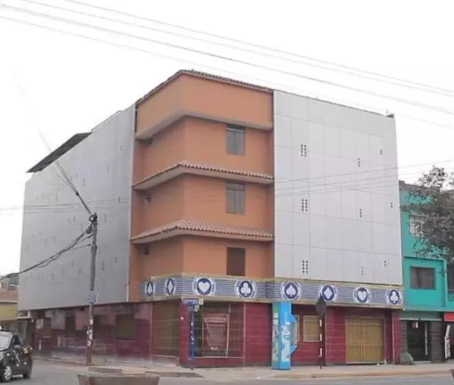 ホテル 100pre Feliz