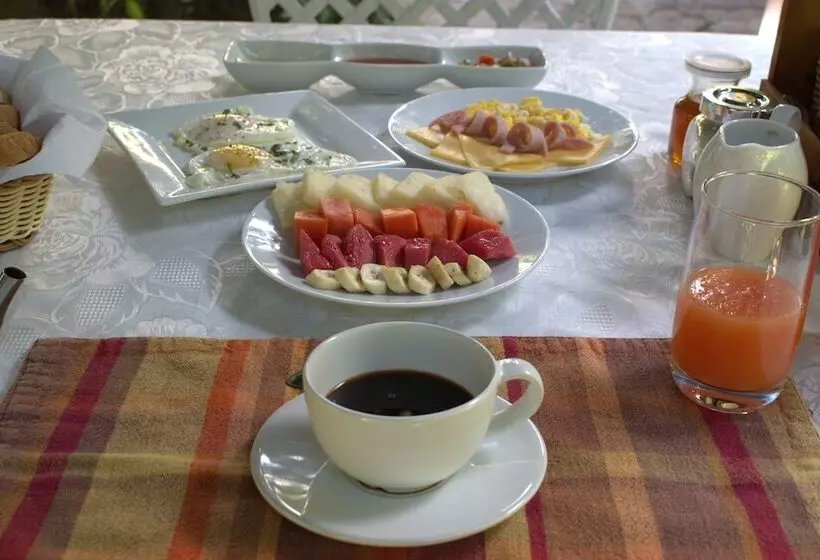 ホテル Casa Brava Havana