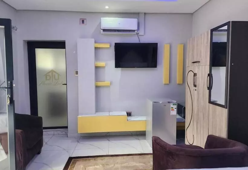 ホテル Duplessis Lodge