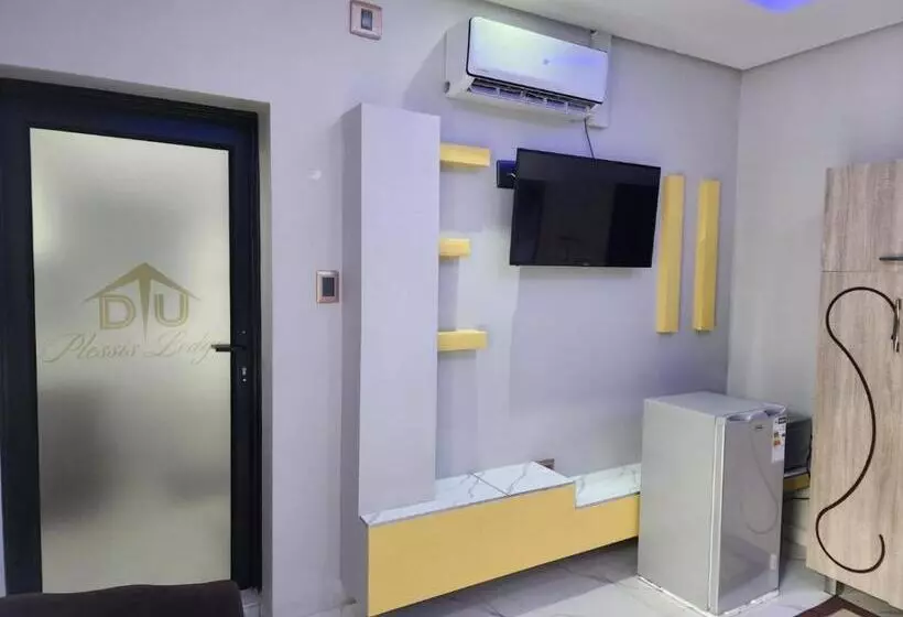 ホテル Duplessis Lodge