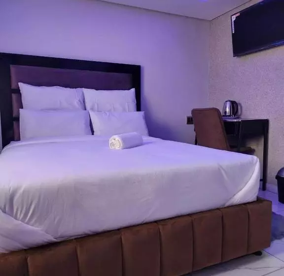 ホテル Duplessis Lodge