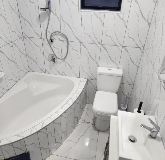 فندق Duplessis Lodge