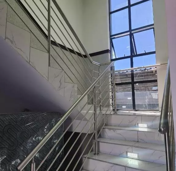 ホテル Duplessis Lodge