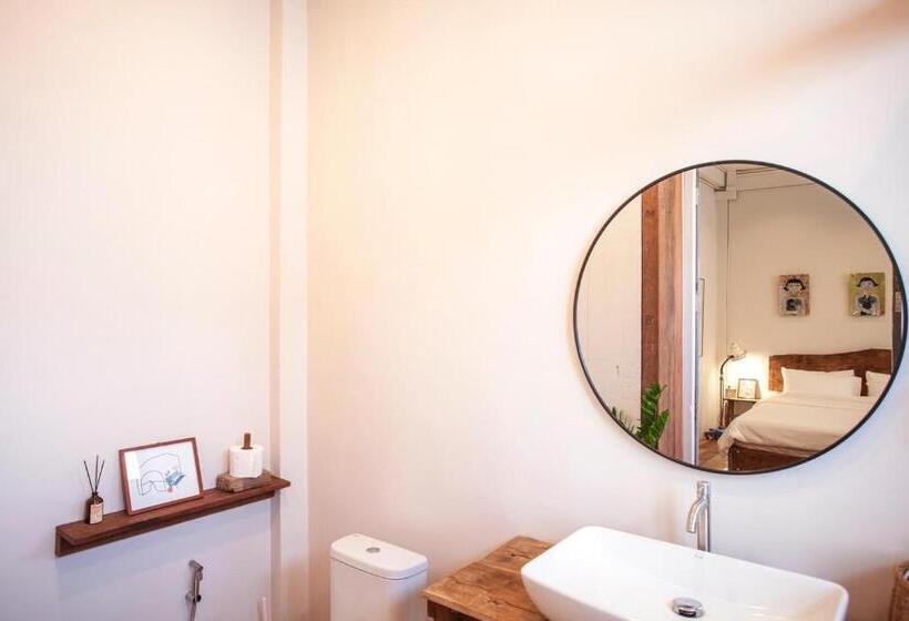 هتل Mana Craft Stay