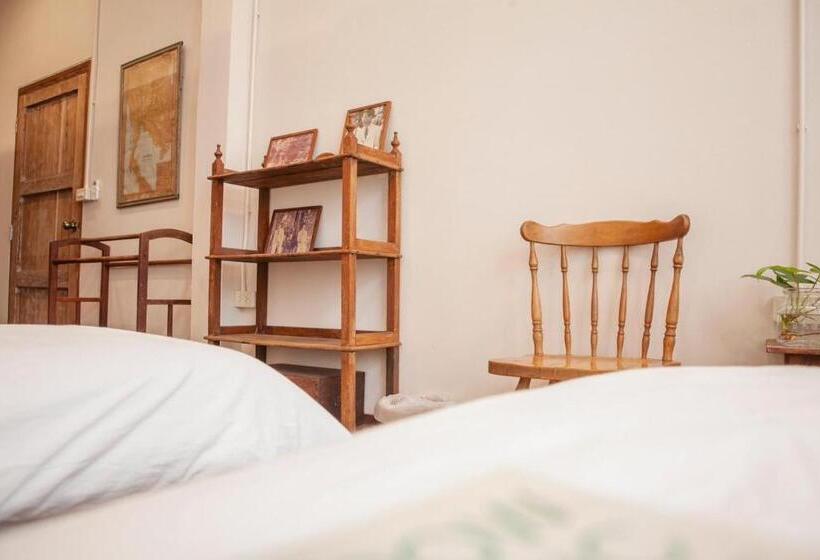 هتل Mana Craft Stay