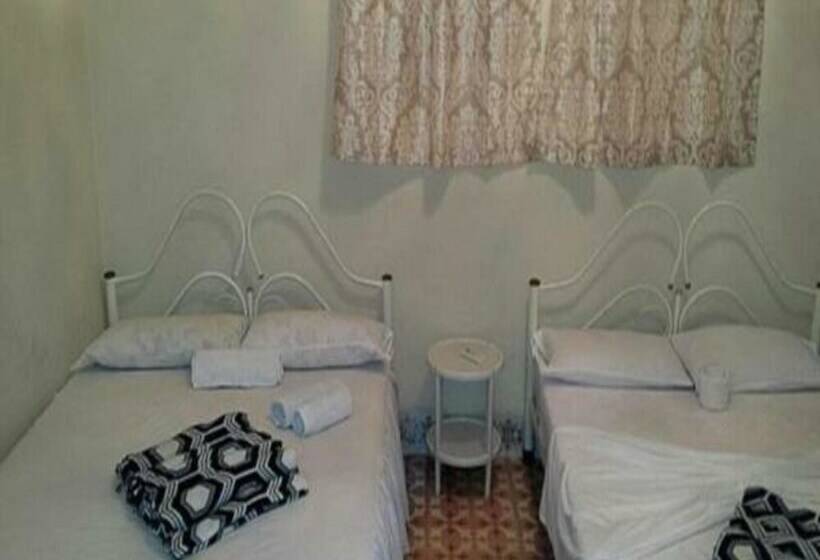 پانسیون Casa De Cecilia