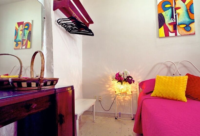 پانسیون Casa Tania Barrial