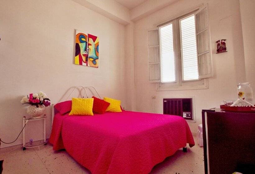 پانسیون Casa Tania Barrial