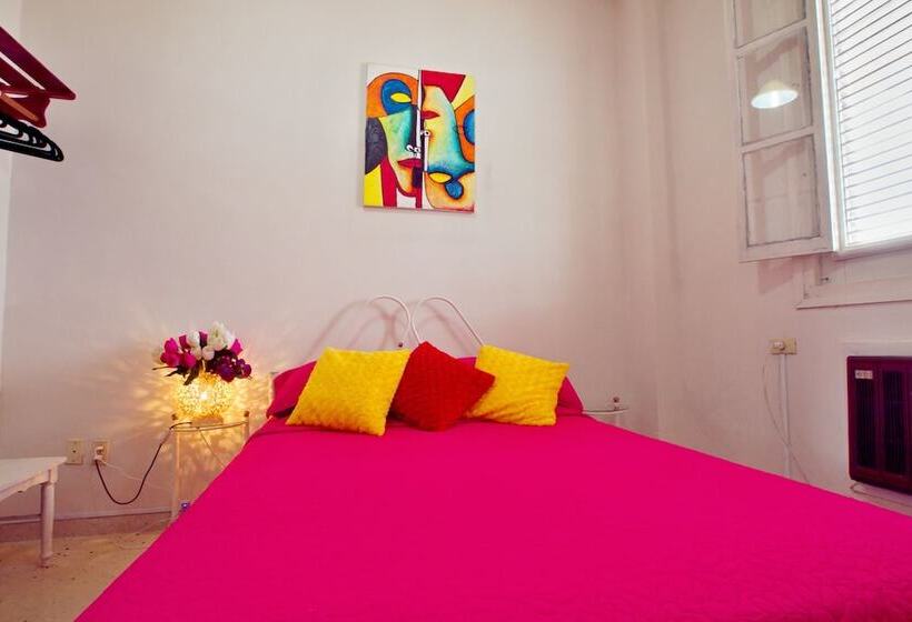 پانسیون Casa Tania Barrial