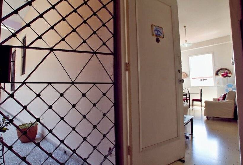 پانسیون Casa Tania Barrial