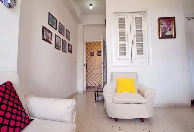 پانسیون Casa Tania Barrial