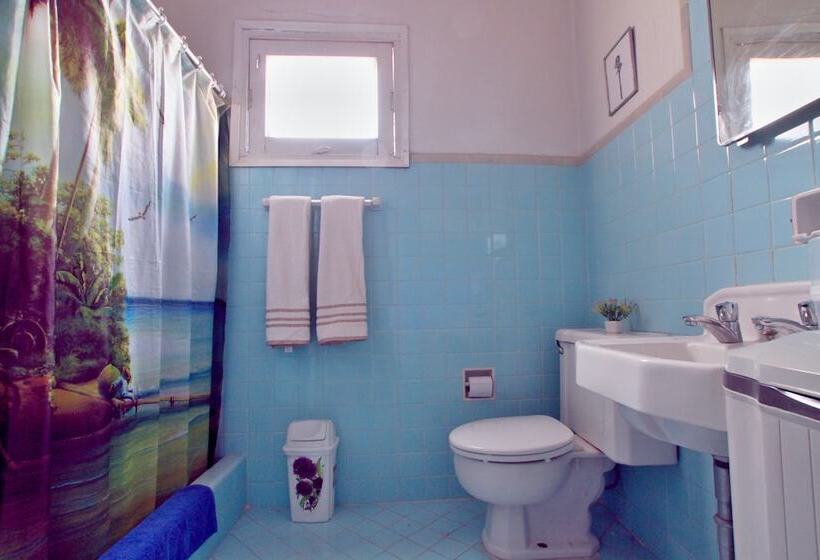 پانسیون Casa Tania Barrial