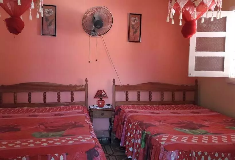 Majatalo Casa Yolanda Y Tomas
