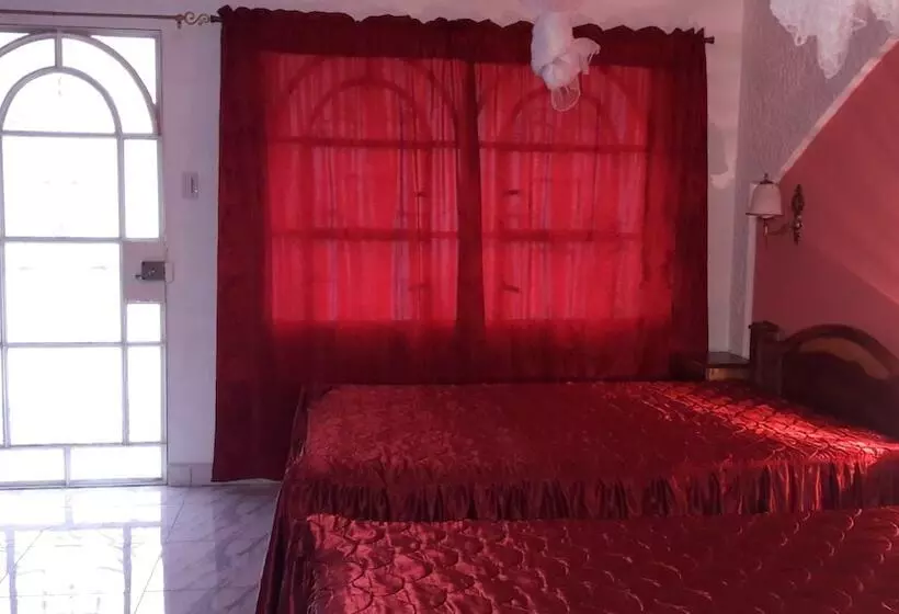 Majatalo Casa Yolanda Y Tomas