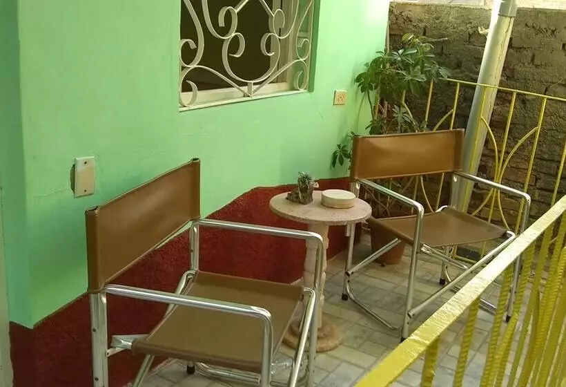 Majatalo Hostal Oasisabel