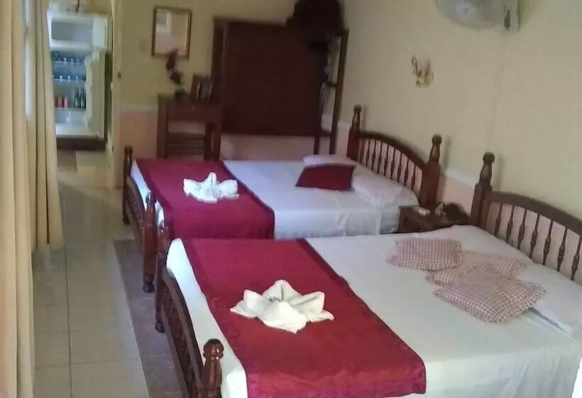 Majatalo Hostal Oasisabel