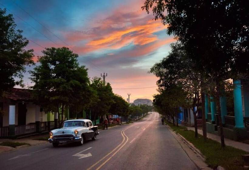 پانسیون Villa Las Arecas