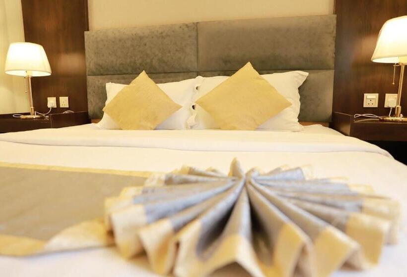 فاخرة للشقق المخدومة