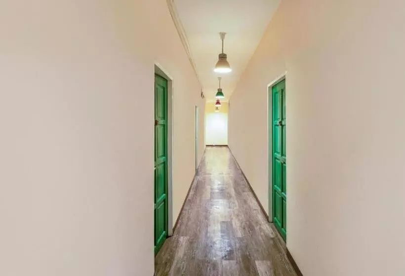 هاستل Art Hotel Sanamchai