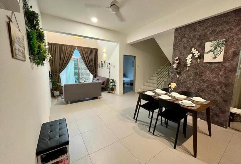 ユースホステル Sweethome Brinchang Pent House   Pasar Malam Area