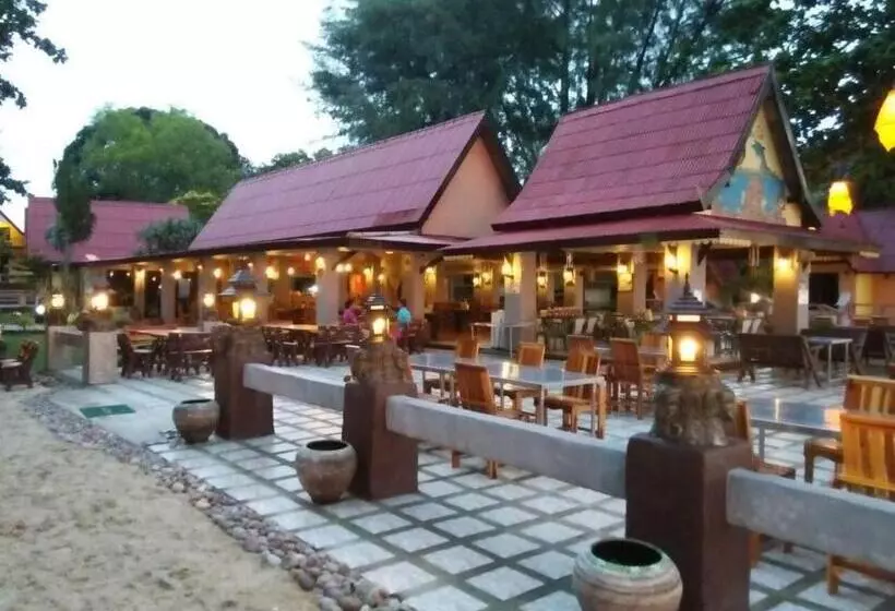 Andaman Beach Resort