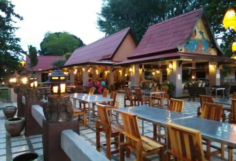 Andaman Beach Resort