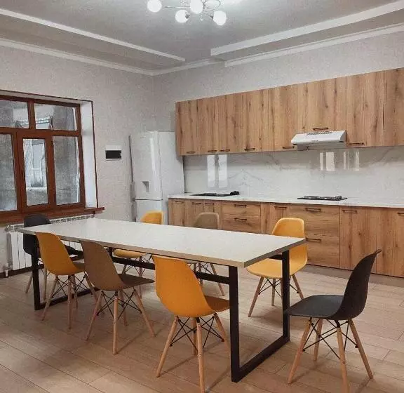 Ashuu Inn Hostel