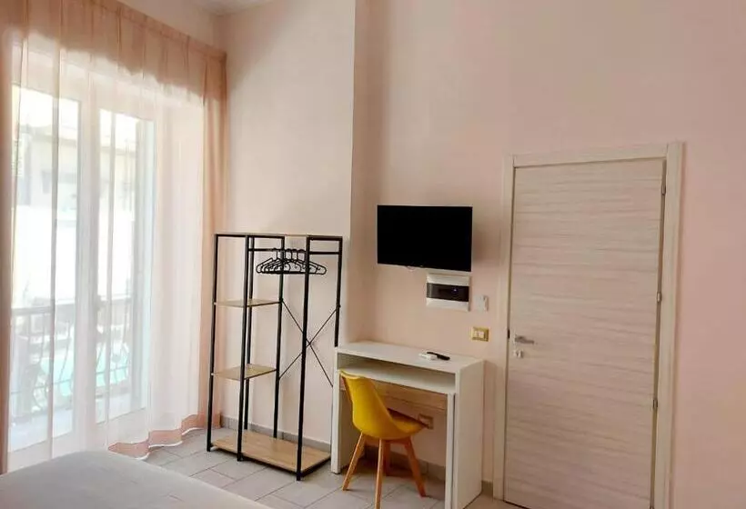 ベッドアンドブレックファースト Al Centro