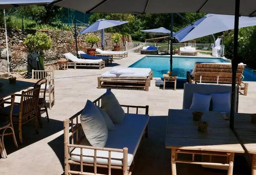 ベッドアンドブレックファースト Le Moulin De L Auzonnet