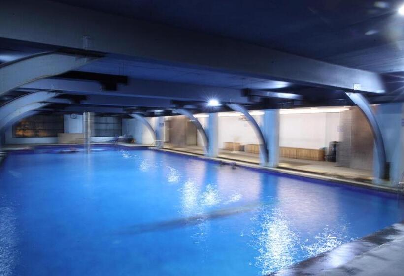 مبيت وإفطار Zing Rooms By Guesthouse Suites