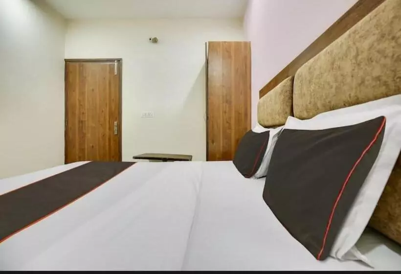 Bell Hotel Hariyana Wale