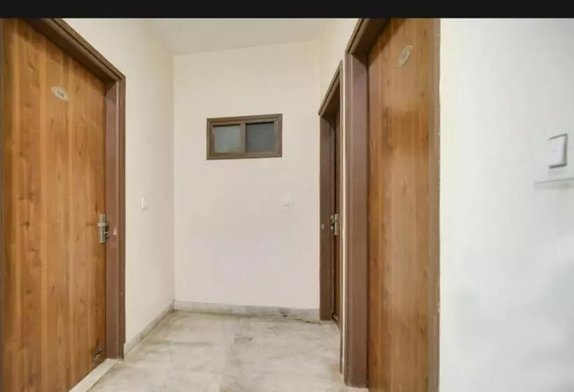 Bell Hotel Hariyana Wale