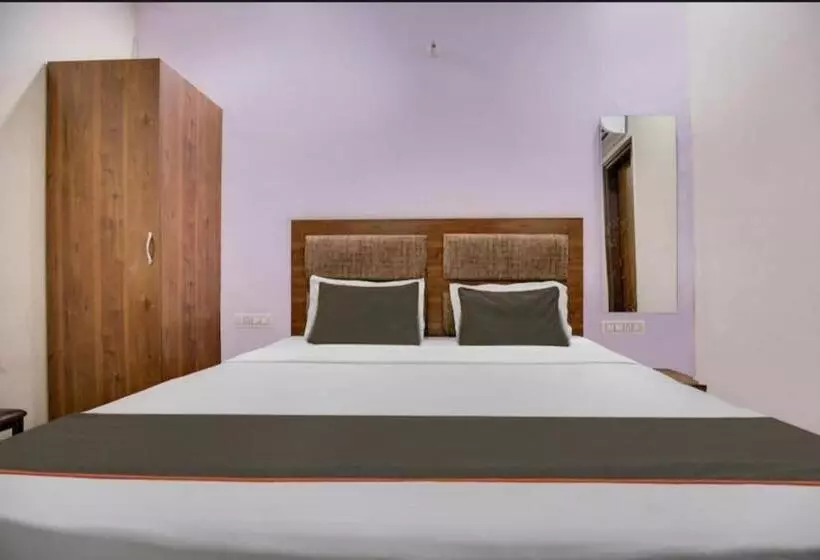 Bell Hotel Hariyana Wale