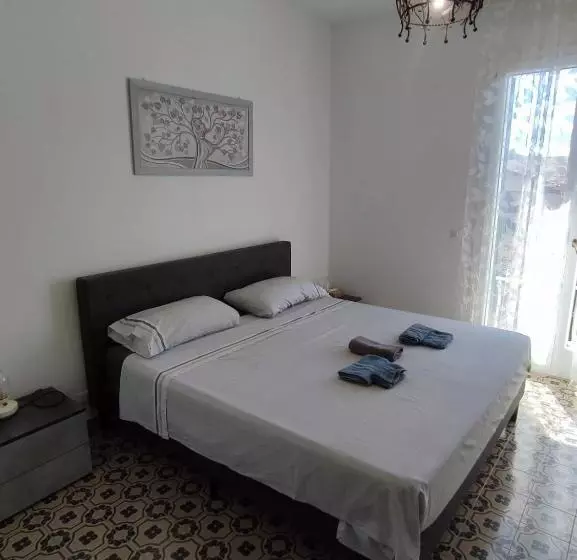 D Aiano Guest House B&b