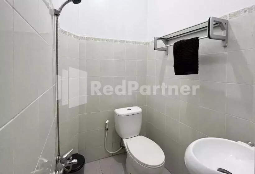ホテル D Palma Near Lokananta Manahan Mitra Reddoorz